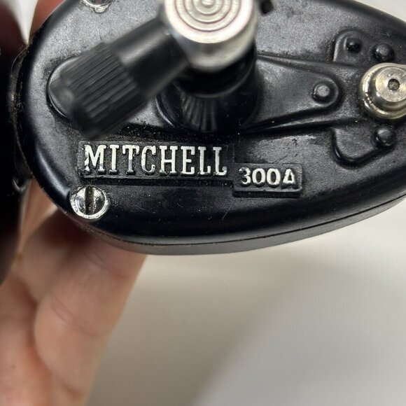 Garcia Mitchell 300A Spinning Fishing Reel Vintage Black - France - Picture 2 of 13